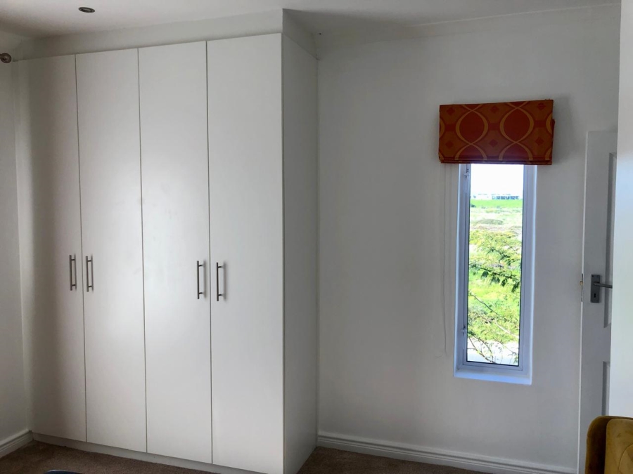 4 Bedroom Property for Sale in Parklands North Western Cape